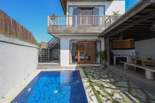 Hoki Villa by Urbanview Villa - Kerobokan - 8