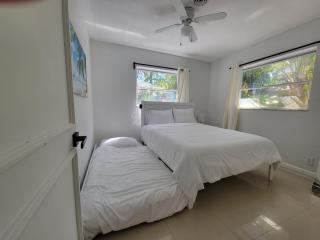 Huge Tropical Villa By The Sea - Fort Lauderdale - 3