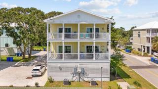 Sunshine Derby - 1 Block to Beach- Garage EV Charge - Myrtle Beach - 9
