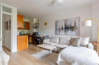 Refurbished Kensington Studio with Balcony near Tube - Londra - 9