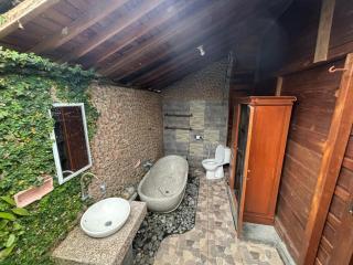 Rumah Kayu Leke - Leke Guesthouse - 4