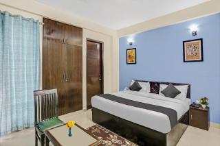 Super Townhouse Rumaisa - Indirapuram - 9