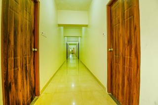 Swarnam Hotel - 1