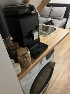 Petit studio a proximité des Galeries Lafayette - Paris - 6