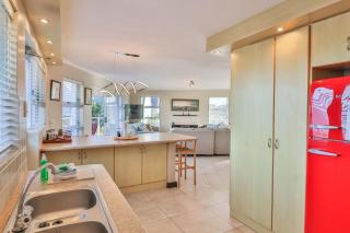 Mocha Bay House by the Sea - Bettyʼs Bay - 3