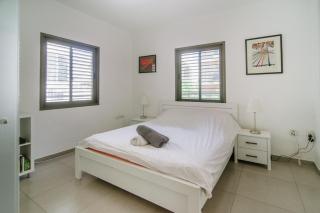Private parking ! Central Cozy and Modern - Tel Aviv - 1