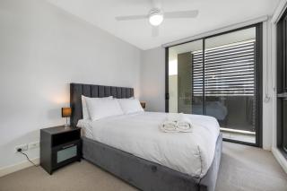 Spacious 2 bedroom Apartment in Woolloongabba - 3