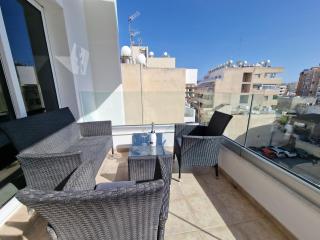 Tropical Paradise 200m From Finikoudes Beach - Larnaca - 0