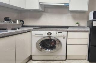B-10 White Linen House - 3