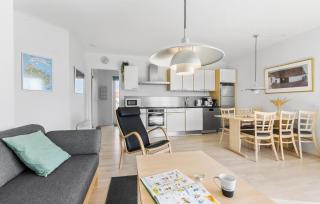 2 Bedroom Amazing Apartment In Gudhjem - Gudhjem - 6