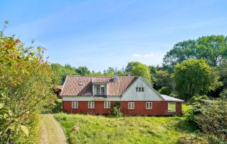 3 Bedroom Awesome Home In Klemensker - Klemensker - 0