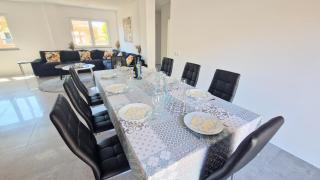 Big house with pool - 5 min walk to beach - Costa da Caparica - 4