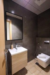Super Luxury 1-bedroom for rent at Jumeirah Village Circle - Dubai - 9