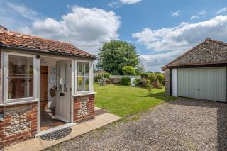 Gable End - Great Snoring - 5