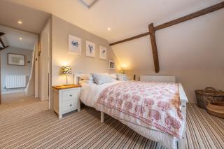 Gable End - Great Snoring - 7