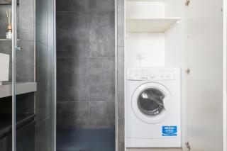 Elegant Hideaway Steps from St Peter - 1