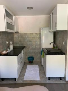Njaro del mar 1 - Petrovac na Moru - 6