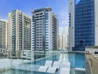 WelHome - Opulent Retreat With Panoramic Cityscape Views - Dubai - 0
