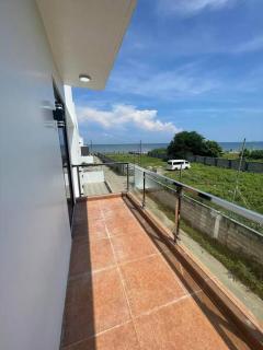 Seaside Solitude Villa in La Union - Dalumpinas Oeste - 1