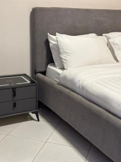 Livluxe Apartments 6 - 8