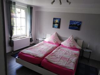 Ferienhaus in Blandorf-Wichte mit sonniger Terrasse und nah am Strand vom Kiessee - Hage - 4