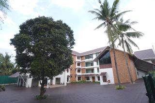 Hotel Devalokam - - 0