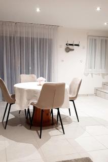 Celies Country Cottage - 1