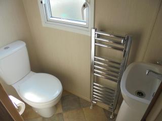 Kingfisher Horizon Oak 8 Berth, Central Heated Close to site shop - Ingoldmells - 7