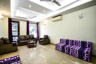 Namastey Homes Fully Furnished Luxury Apartment - New Delhi - 8