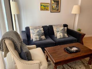 Lovely Barrio Apartment - 9