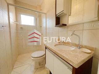 A poucos metros da praia, lindo apartamento 02 dormitórios LA017E - Bombinhas - 7