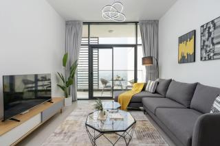 Beautiful - Brand New - Stylish Spacious - Dubai - 9