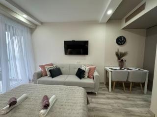 Elegant Seaview Alliance Palace Apartment - Angisa - 8