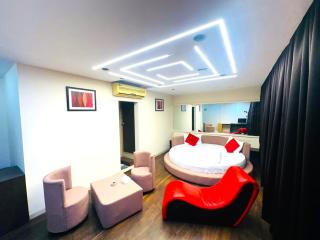 Aundh Elite Stay - Pune - 9