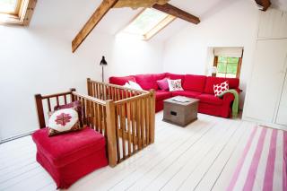 Gardeners Cottage - 2