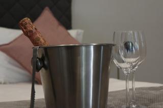 The Wantage Suites - Johannesburg - 3
