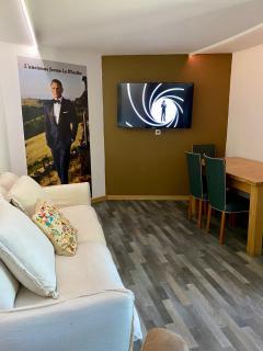 007 James Bond maison pour tous y compris handicapes avec piscine privée - Queyssac - 7