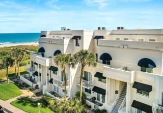 Royal Mansions, Ocean View Penthouse Condo - Cap Carnaveral - 1