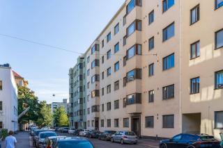 Serene Studio Retreat in Töölö - Helsinki - 9