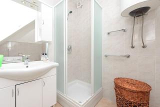 Charming Dalmatian 2-Bedroom cottage in the heart of Old Town Cavtat - Cavtat - 3