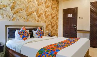 Hotel Shades of Royal - Ahmadnagar - 4