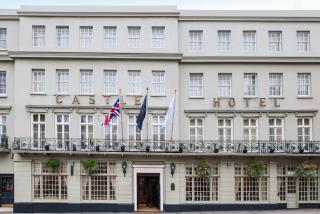 Castle Hotel Windsor - Windsor - 9