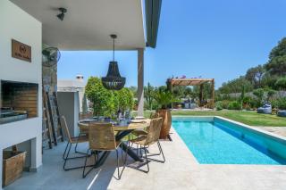 Modern Family Villa Leba with Private Pool & BBQ - Agios Dimitrios - 0
