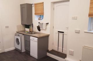 Charming cottage central Leeds close to LGI - 6