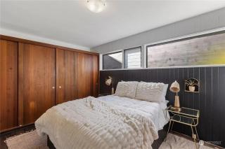 1BR 1BA Emerald Garden Bliss Seattle Location - 1