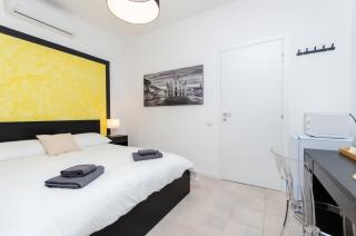 Yellow Room - Milan - 7