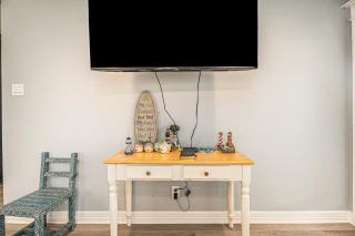 Seaside Cottage - Galveston - 5