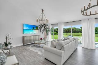 Luxury Home With Great Community Amenities - Naples - 3