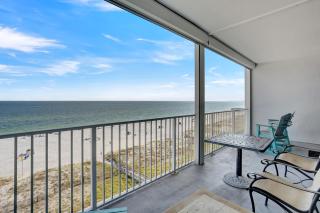 Lighthouse 607 - 9