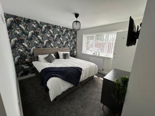 Tower Close - Saint Helens - 5